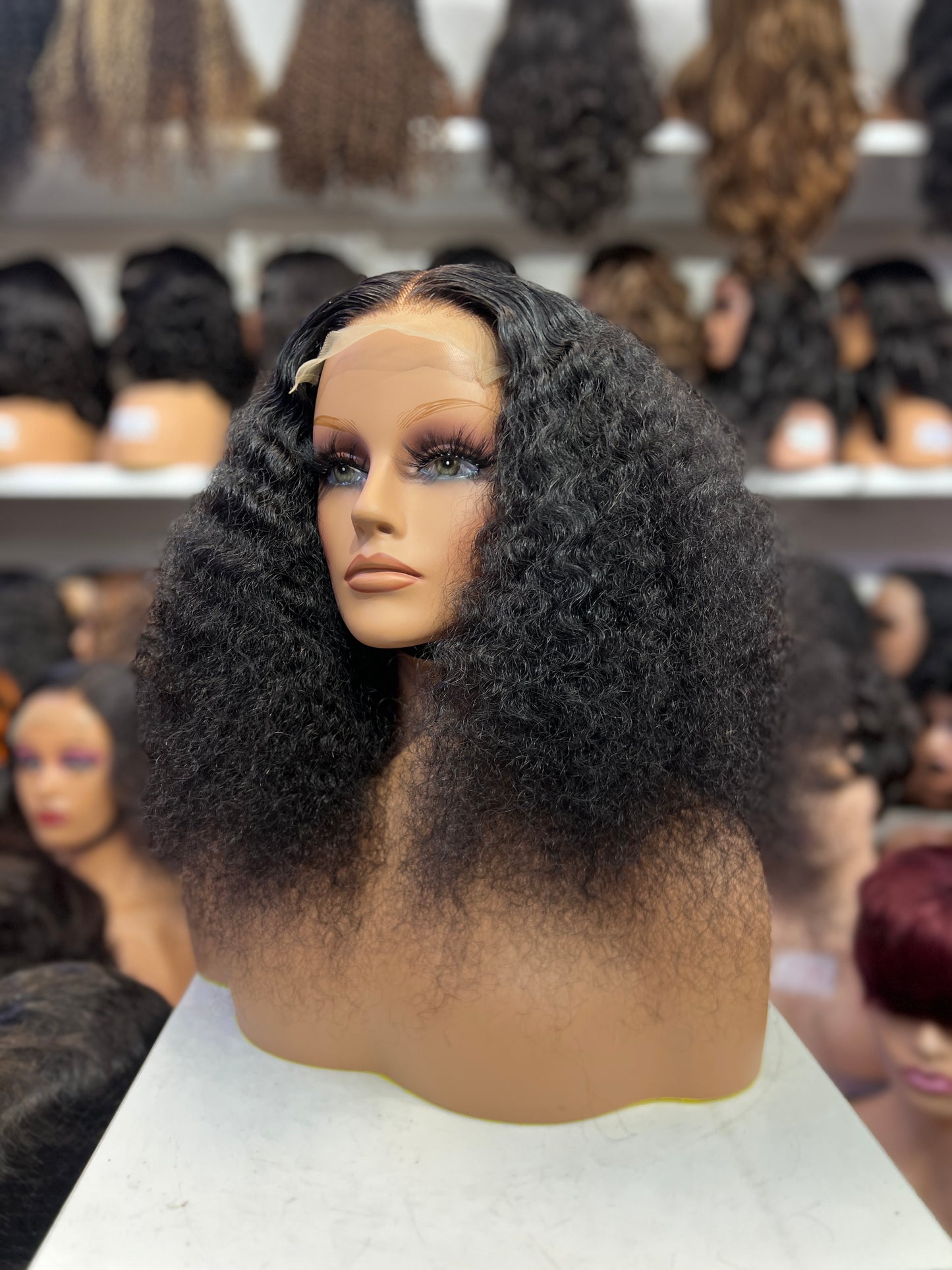 Pixie Soft Curls 5x5 #1B