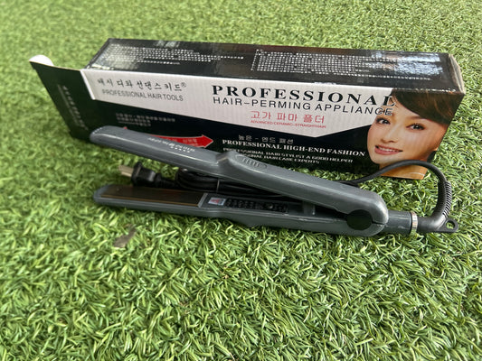 Professional straightner