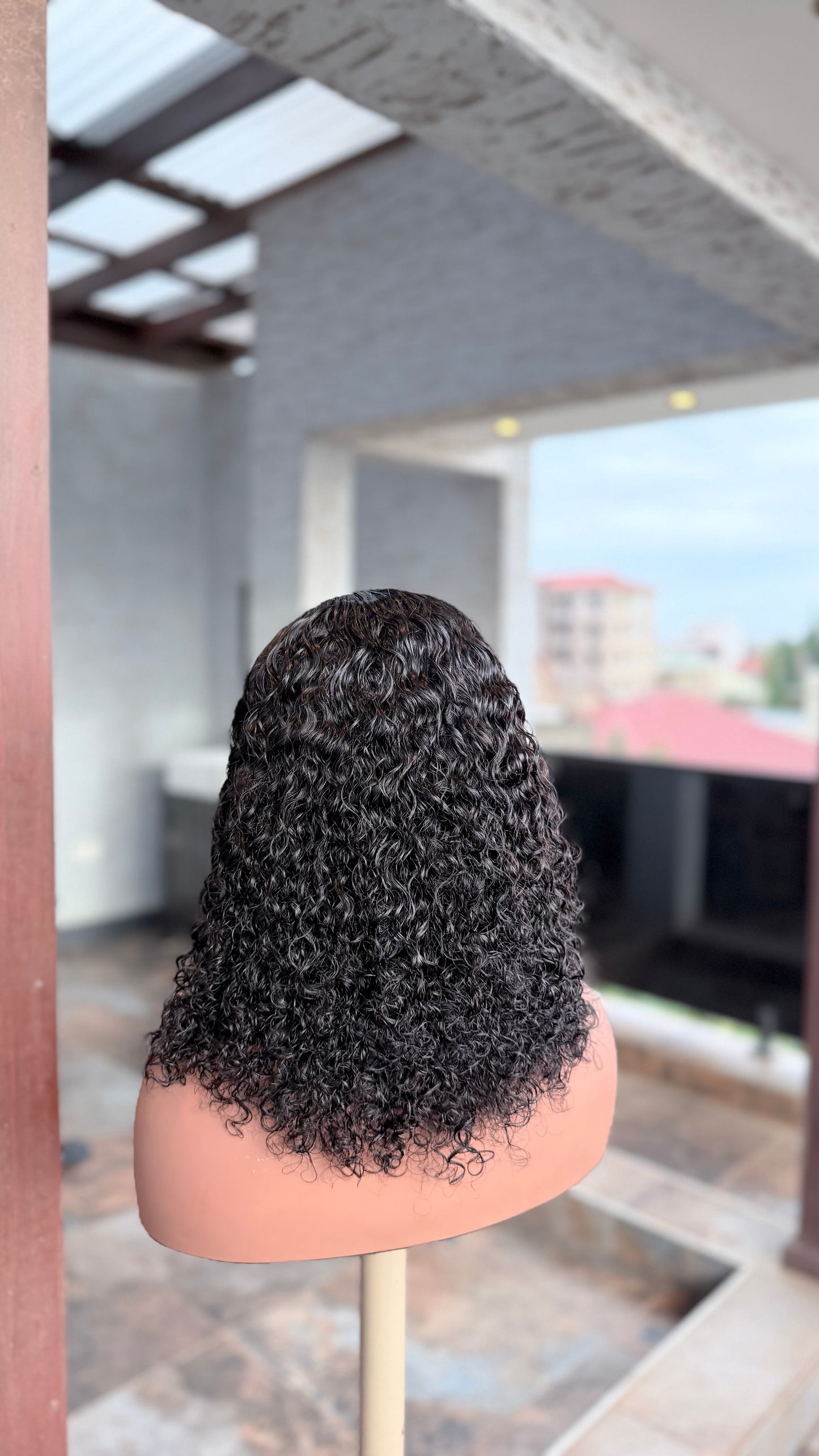 Romance Curls 5×5 Lace Closure Wig – Soft Curly Human Hair Wig
14”