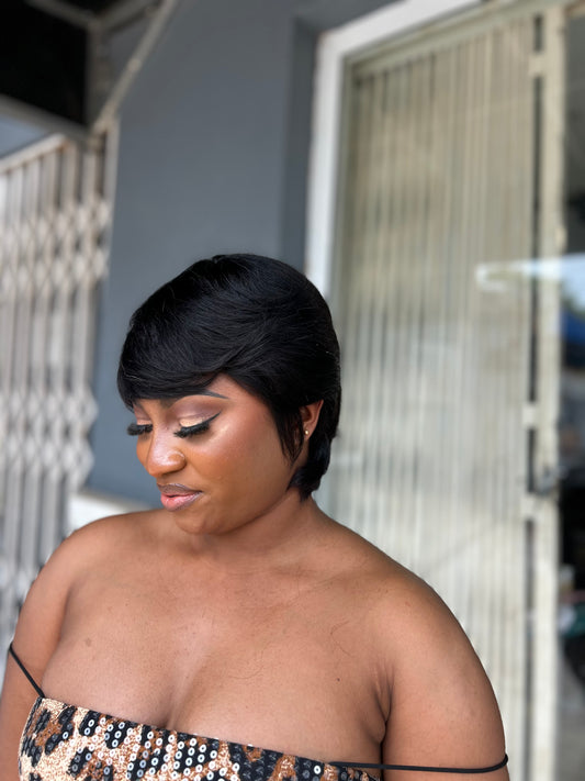 Pretty flat pixie  cut chioma