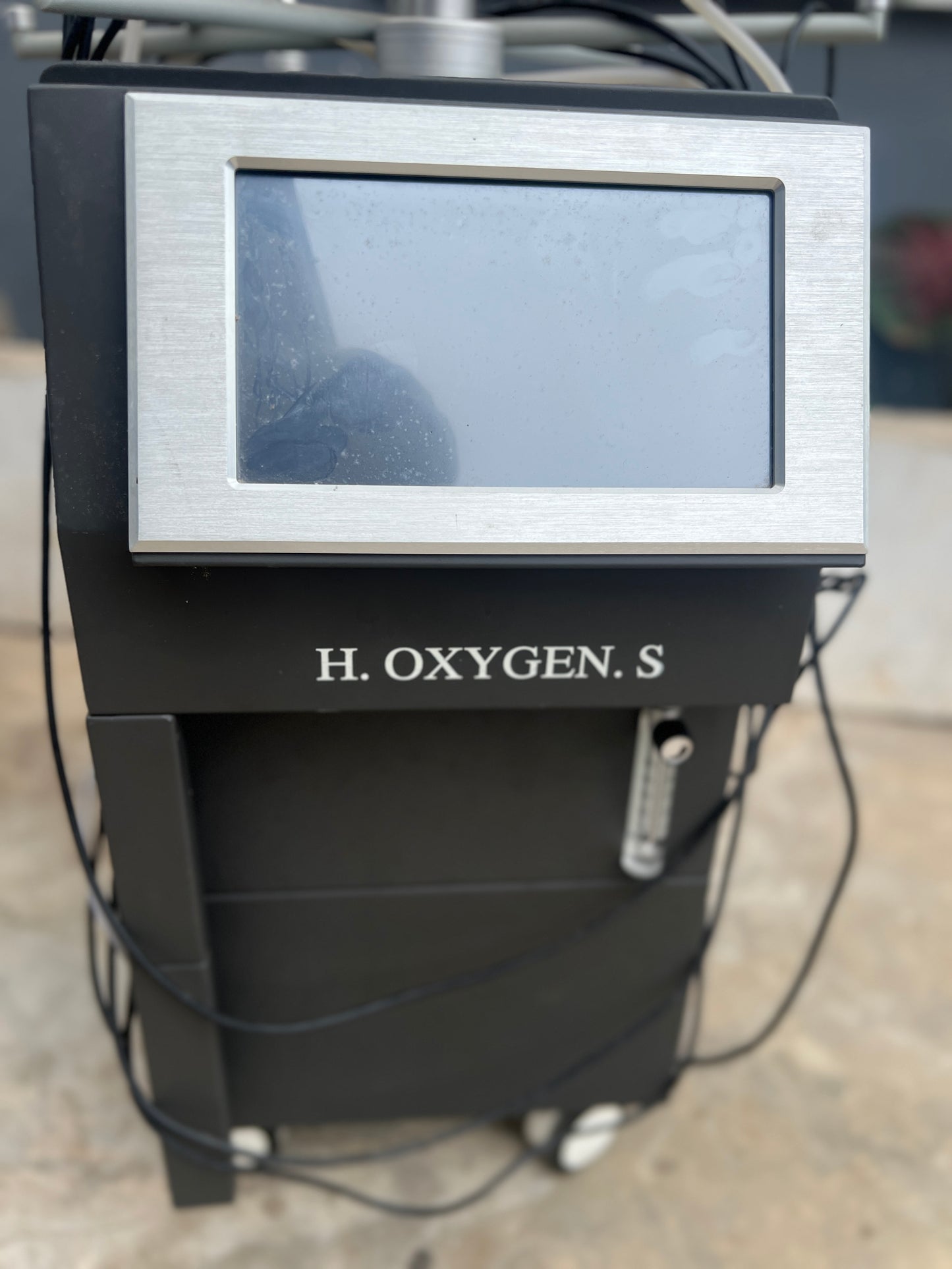 Oxygen dome facial machine