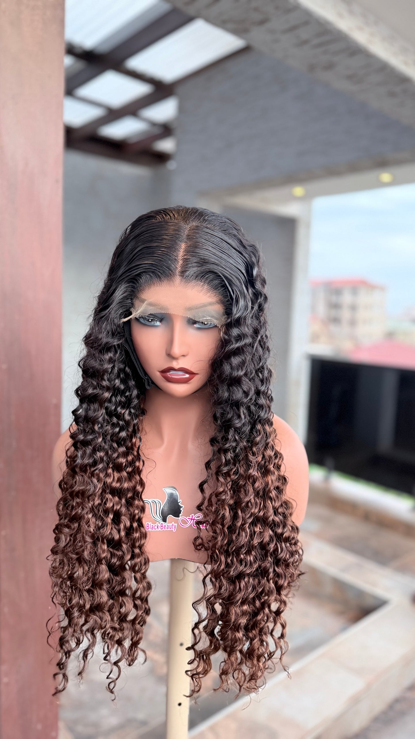 Rich Aunty Premium Deep Wave Wig – 5×5 HD Lace Closure Wig (300g Luxury Density)