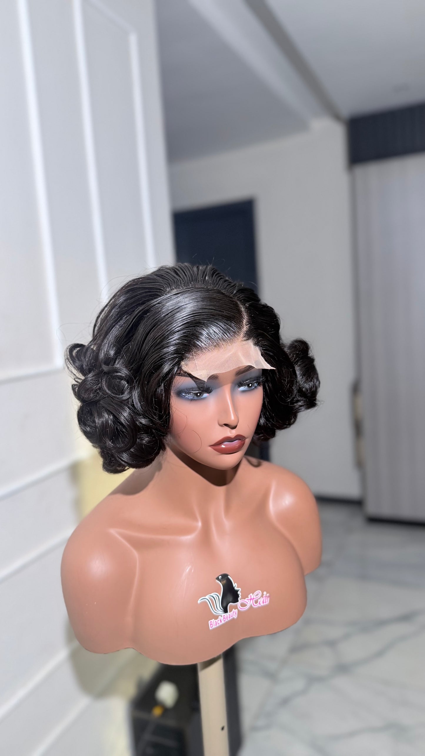 Black Beauty La Reine 4x4, 5x5 Lace Wig – Luxury Curly Human Hair Wig