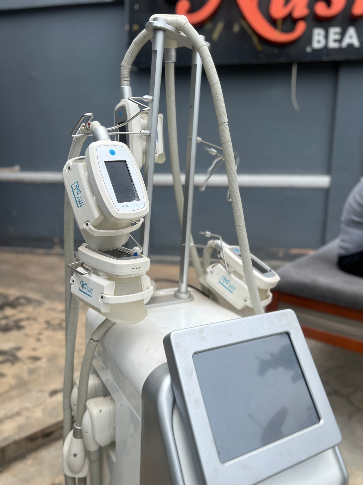 Coolsculpting/ fat freezing equipment ( slightly used)