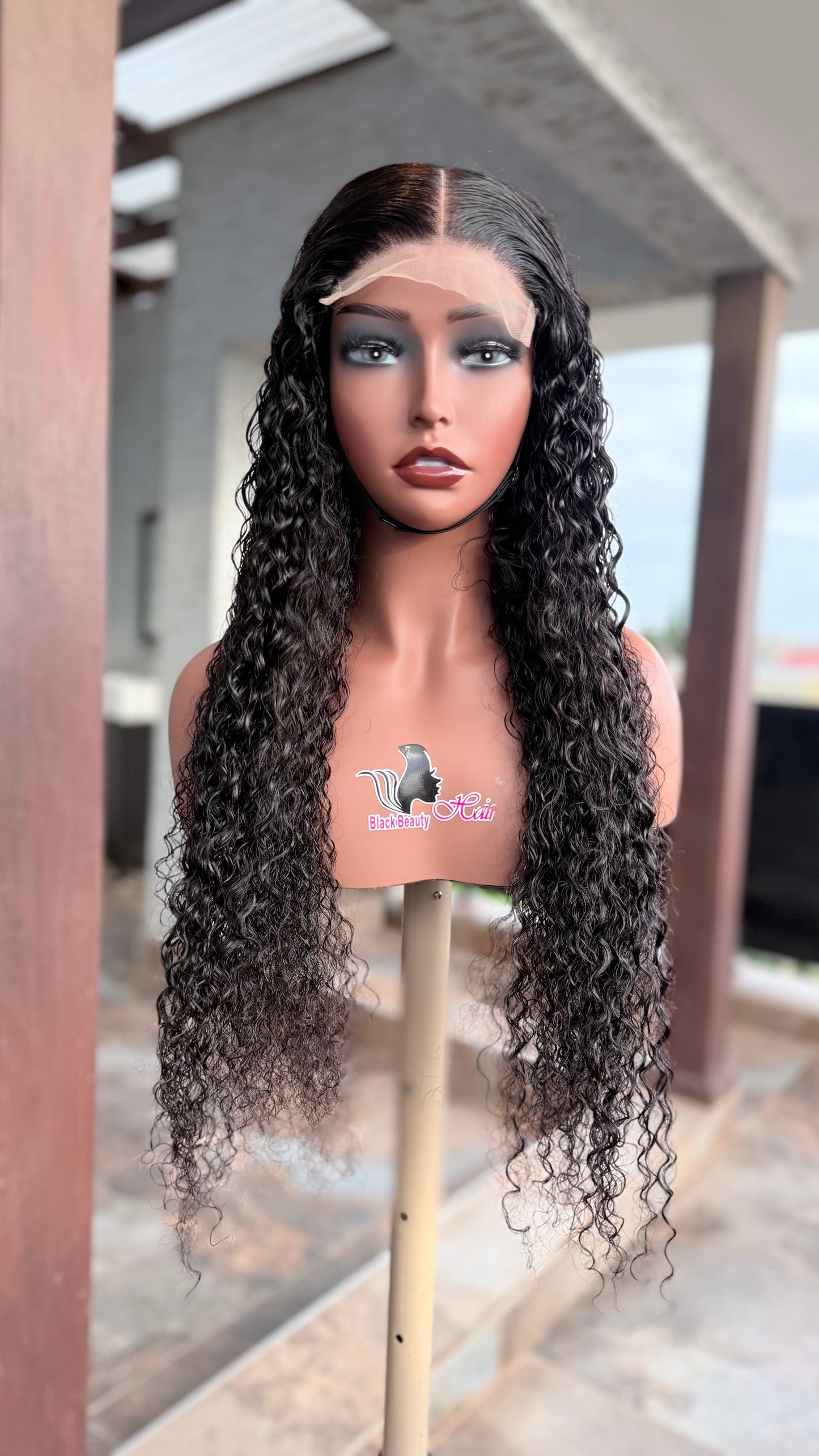 Sassy Curls 5×5 Lace Closure Wig – Deep Curly Human Hair Wig