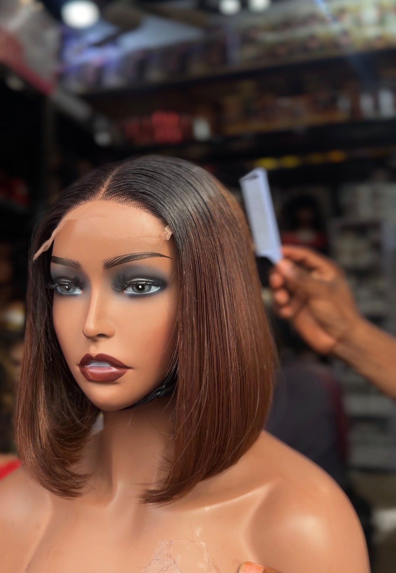 Wig Adjo 4x4
